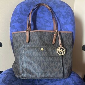 Michael Kors bag , almost new